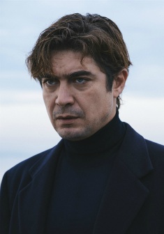 Riccardo Scamarcio foto