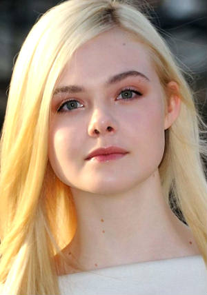 Elle Fanning foto