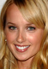 Megan Park foto