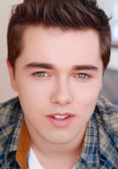 Alex Ferris foto