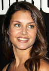 Hannah Ware foto