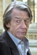 John Hurt foto