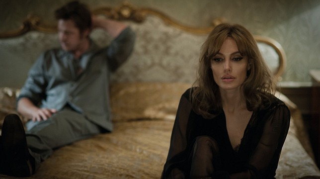 By the Sea, la recensione del film con Angelina Jolie e Brad Pitt