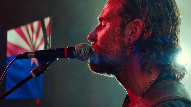 A Star Is Born: dietro al Jackson Maine di Cooper c'è Eddie Vedder dei Pearl Jam