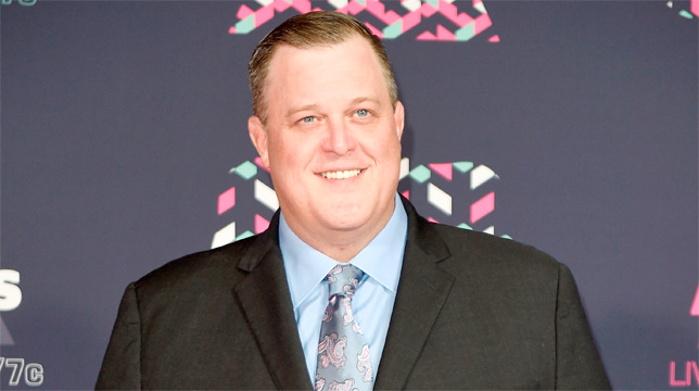 Young Sheldon ospita Billy Gardell di Mike & Molly