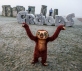 I Croods accolgono la primavera a Stonehenge