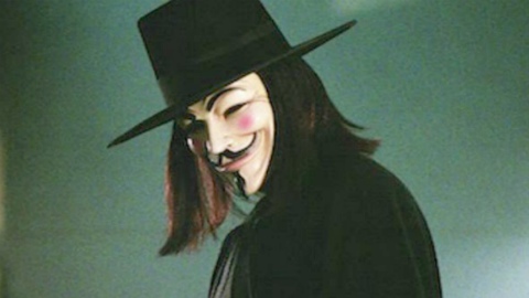 V per Vendetta di Alan Moore. La nostra recensione