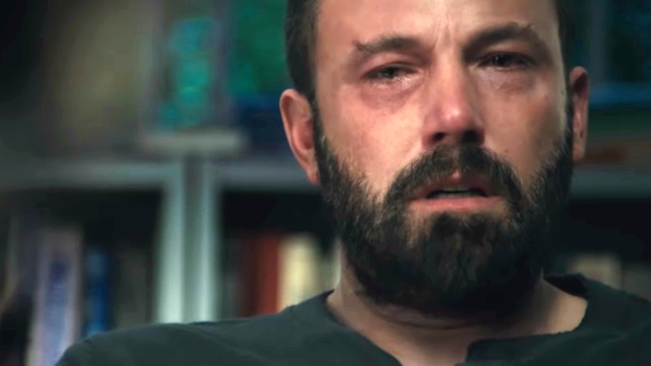 Ben Affleck in cerca di riscatto nel final trailer di Tornare a vincere
