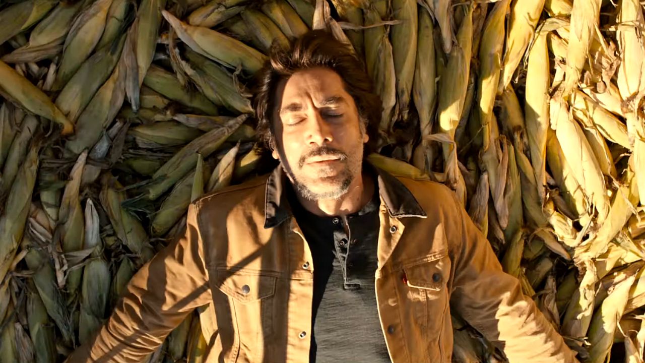 Javier Bardem e Elle Fanning nel trailer di The Roads Not Taken