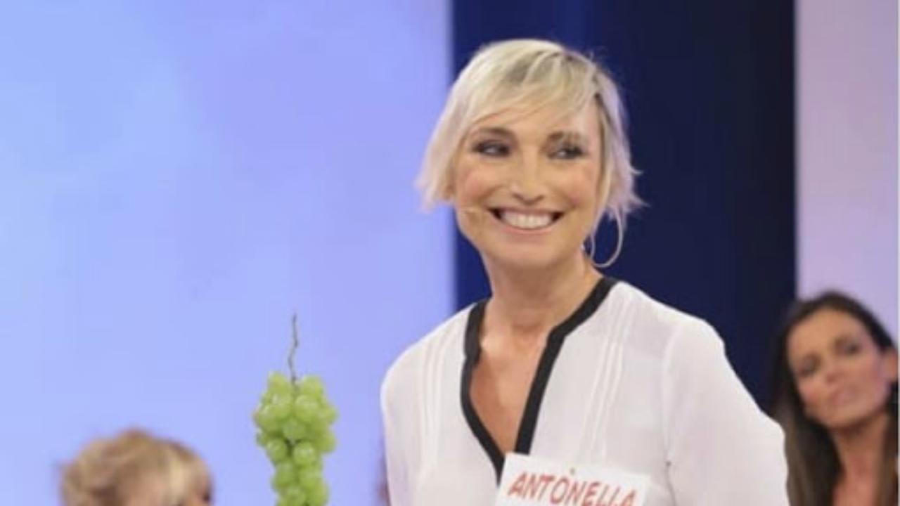 Uomini e Donne, trono over, Antonella Brini: "Sono abituata a frequentare uomini che piacciono ad altre donne"