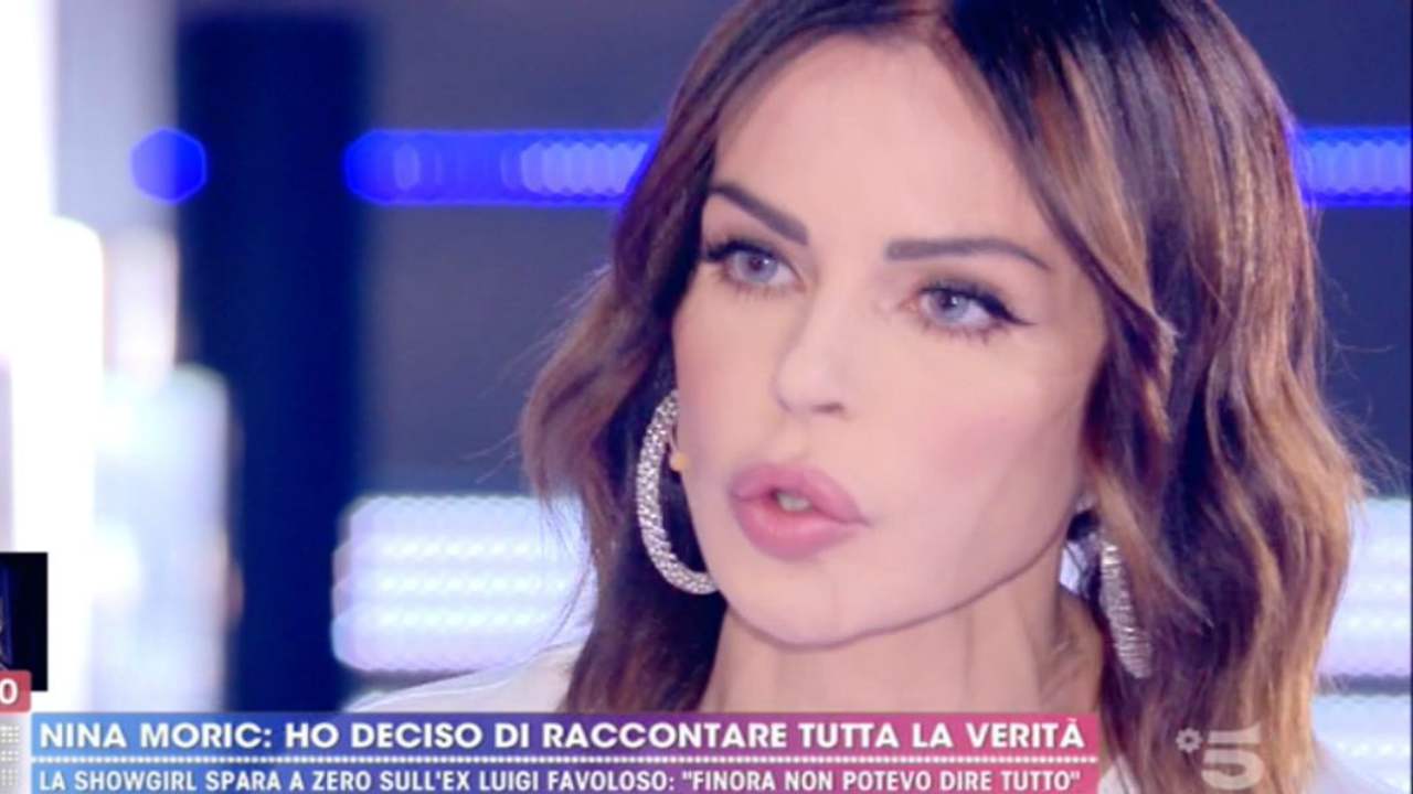 Live - Non è la D'Urso, Nina Moric contro Luigi Favoloso: gli sconcertanti risultati della perizia medica (video)