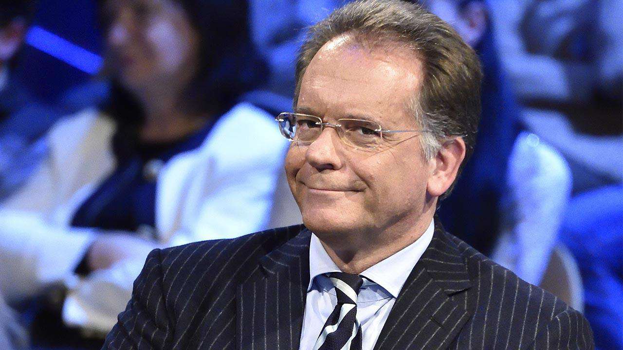 Mattino Cinque, Alessandro Cecchi Paone perde le staffe e attacca Federica Panicucci: "Cambia mestiere!"
