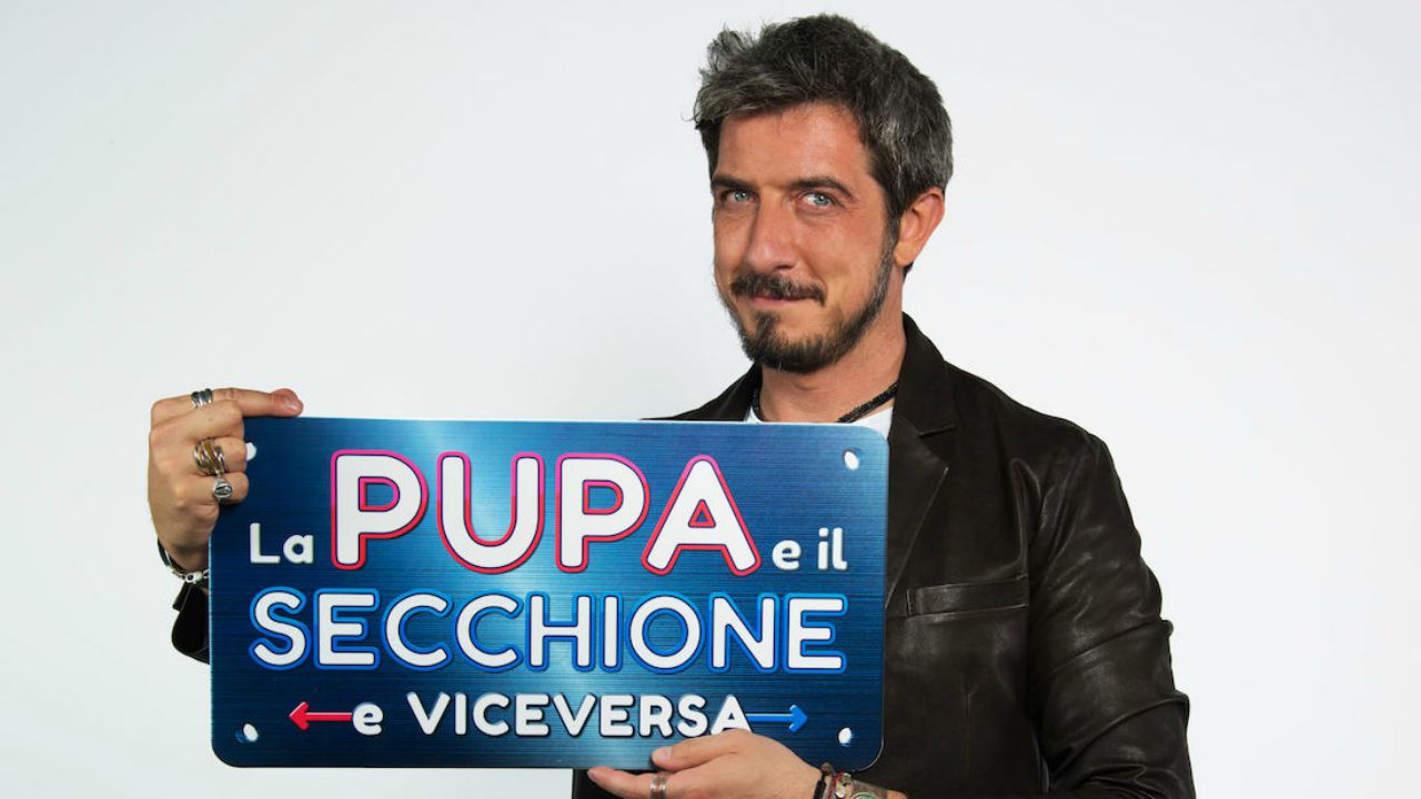 La Pupa e il Secchione e Viceversa: Sboccia l'amore tra due concorrenti nell'Ultima Puntata di stasera