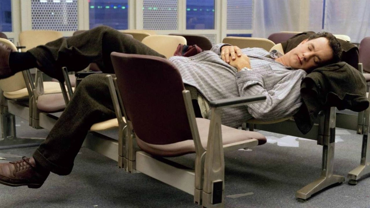 The Terminal: l'incredibile storia vera dell'uomo che viveva nell'aeroporto Charles De Gaulle