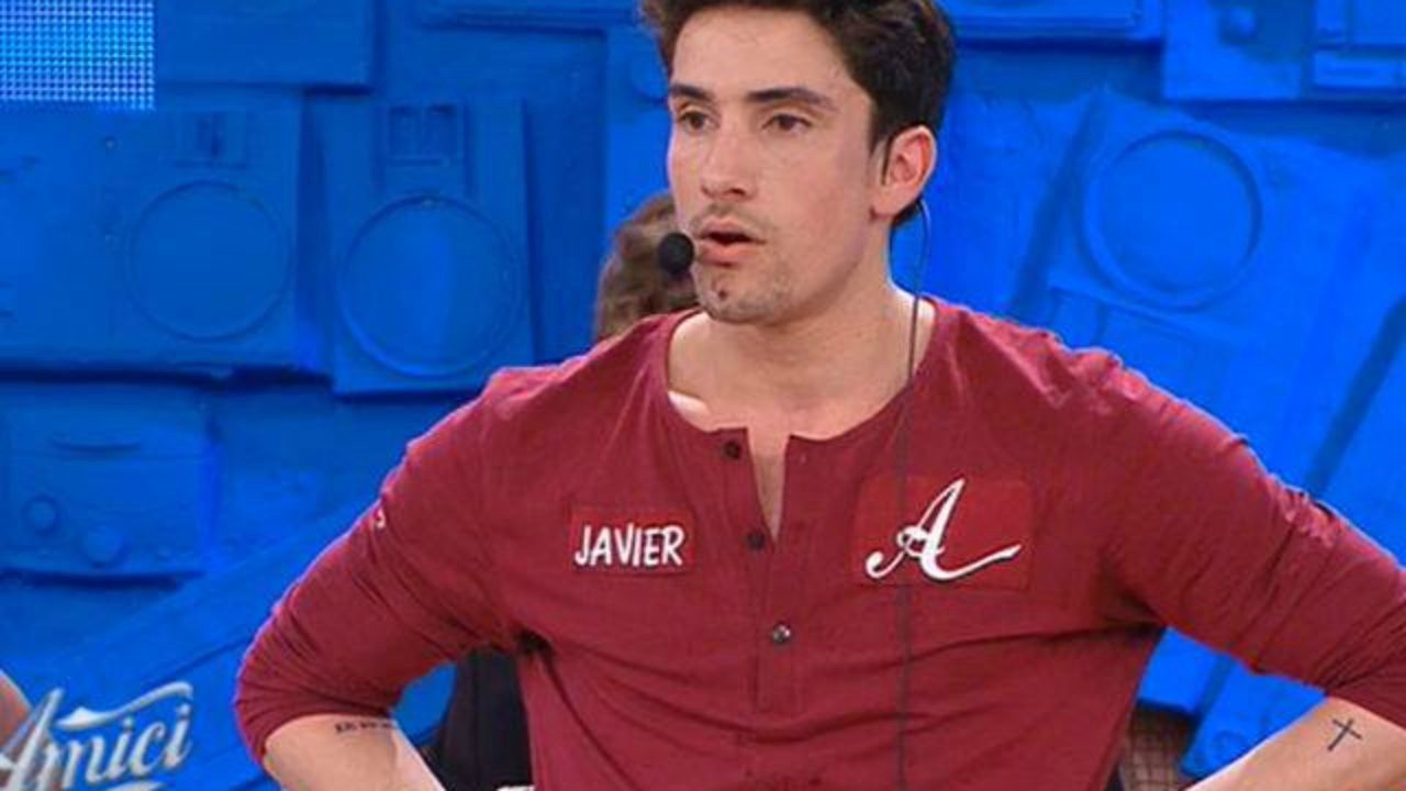 Amici 19, le squadre sono state formate? Javier fa una rivelazione involontaria