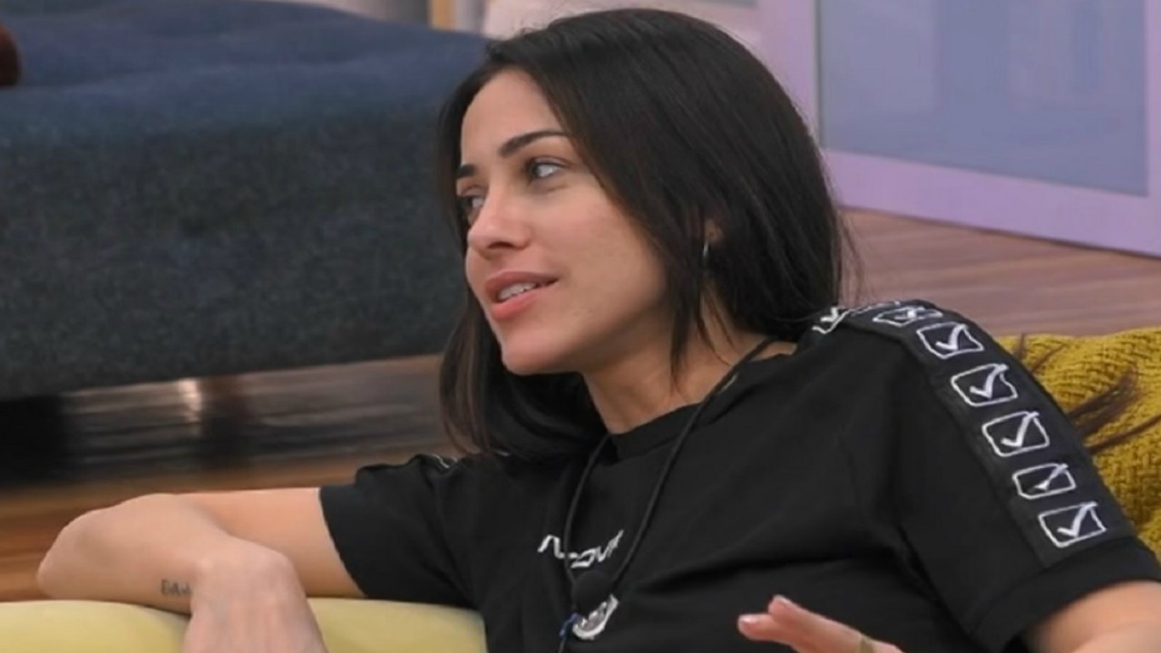 Grande Fratello Vip, Teresanna Pugliese su Uomini e Donne: "La redazione mi ha chiesto di scendere per Francesco Monte"