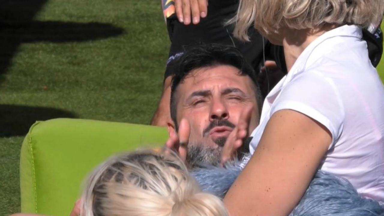 Grande Fratello Vip, Sossio Aruta: "Serena Enardu? Troppo aggressiva"