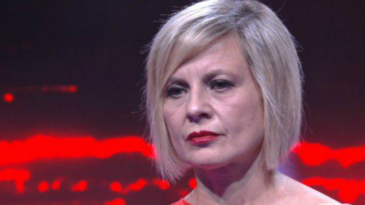 Grande Fratello Vip, lo sfogo di Antonella Elia: "Sono persone che non hanno una dignità"