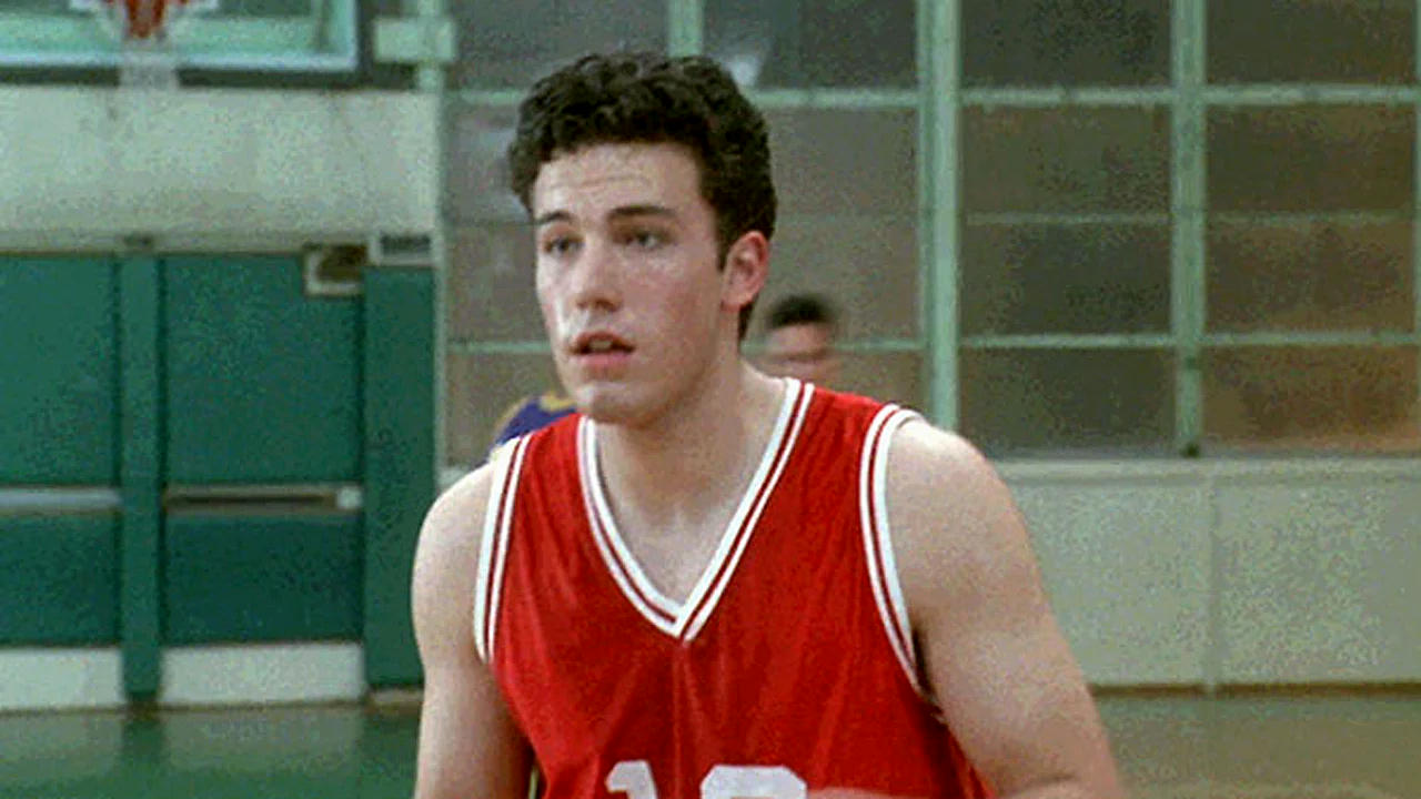 Quella volta che Ben Affleck recitò così male da essere doppiato nel film Buffy
