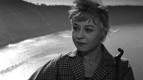 Le notti di Cabiria: il trailer della versione restaurata in 4K del film di Federico Fellini