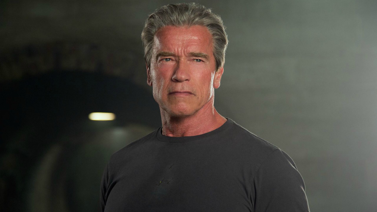 Arnold Schwarzenegger: io resto a casa con l'asino e il pony… ma poi non resisto e vado in bici