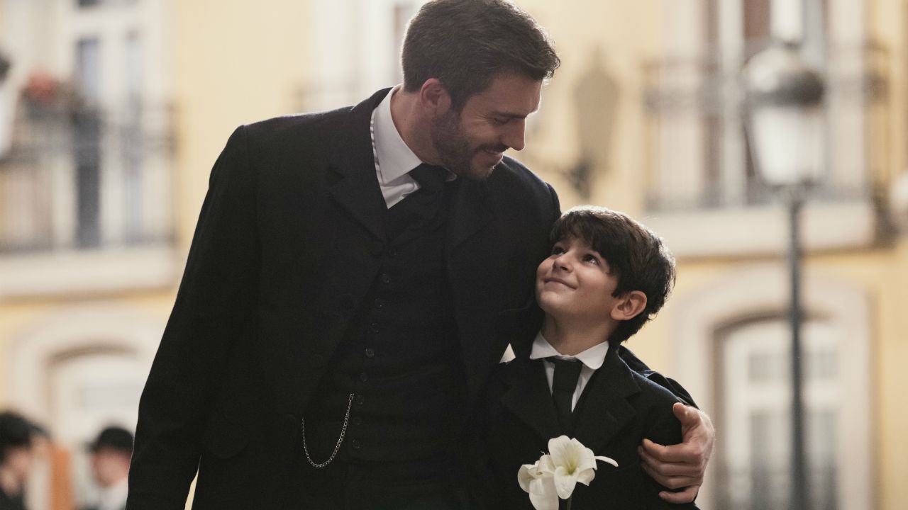 Una Vita Anticipazioni Spagnole: Lucia nasconde a Telmo la verità su suo figlio Mateo