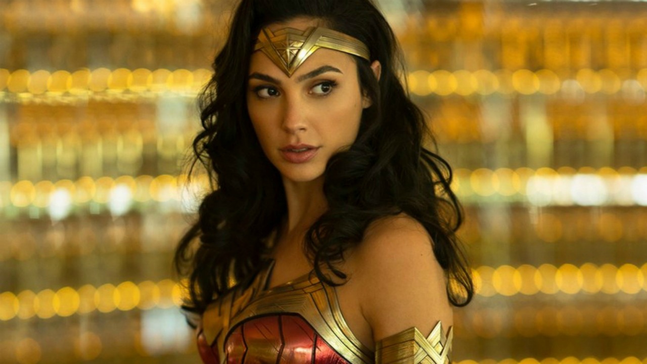 Gal Gadot canta Imagine in un video insieme a Natalie Portman, Mark Ruffalo, Amy Adams e altre star