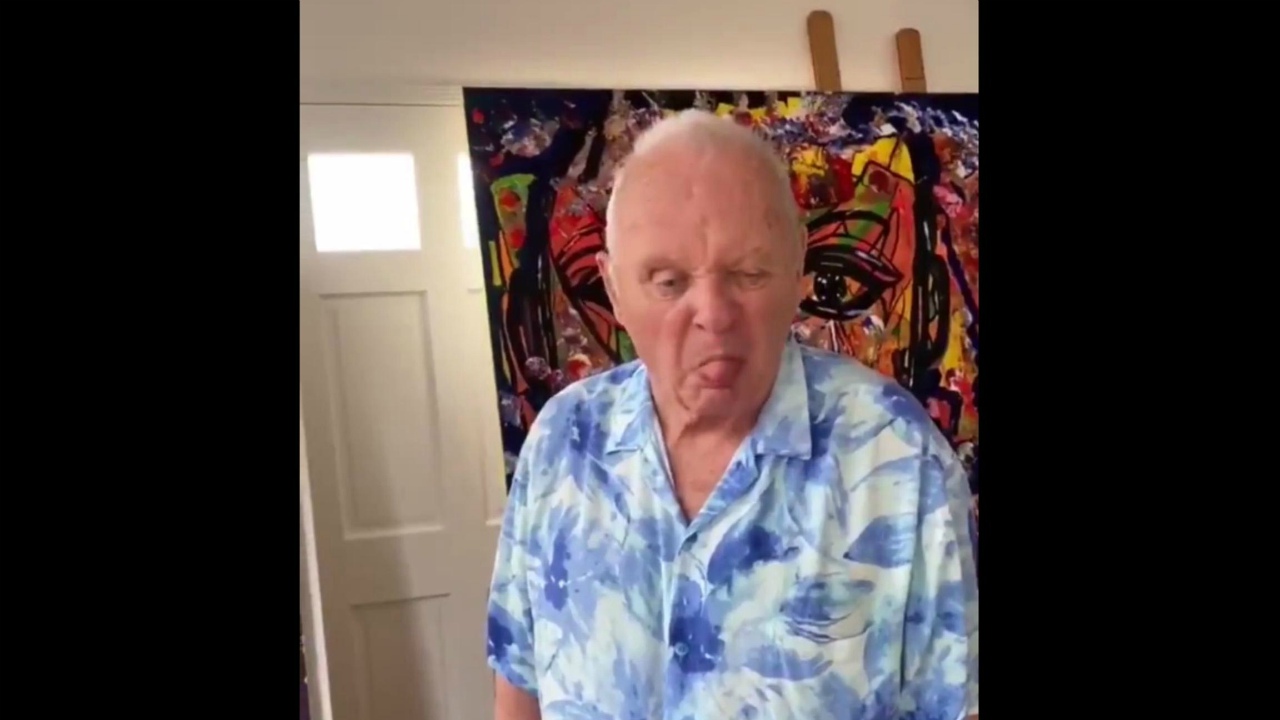 La quarantena di Anthony Hopkins e Niblo su Twitter