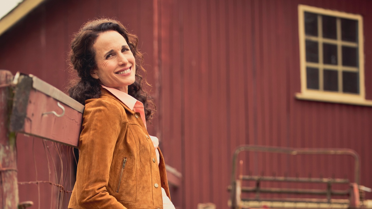 Romanzo a Mitford: Andie MacDowell, da star del cinema mondiale ai "filmetti" per la TV
