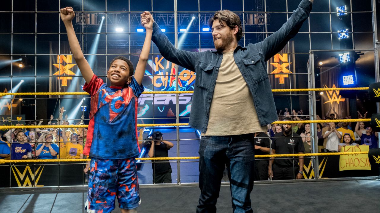 Sognando il ring: un undicenne diventa campione di wrestling nel trailer del nuovo family movie di Netflix