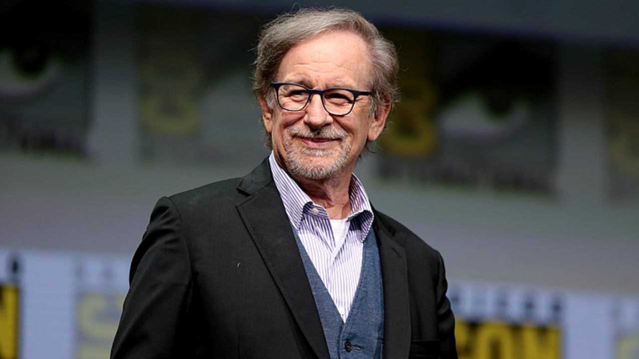 Steven Spielberg s'inventa un club per guardare tutti un film al giorno e consiglia il mago di Oz