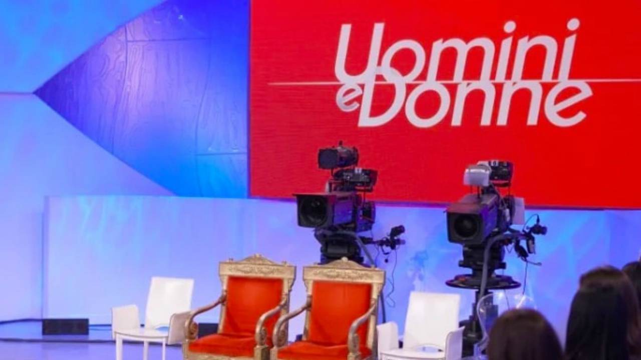 Uomini e Donne: il programma pronto a tornare in tv, parla Raffaella Mennoia