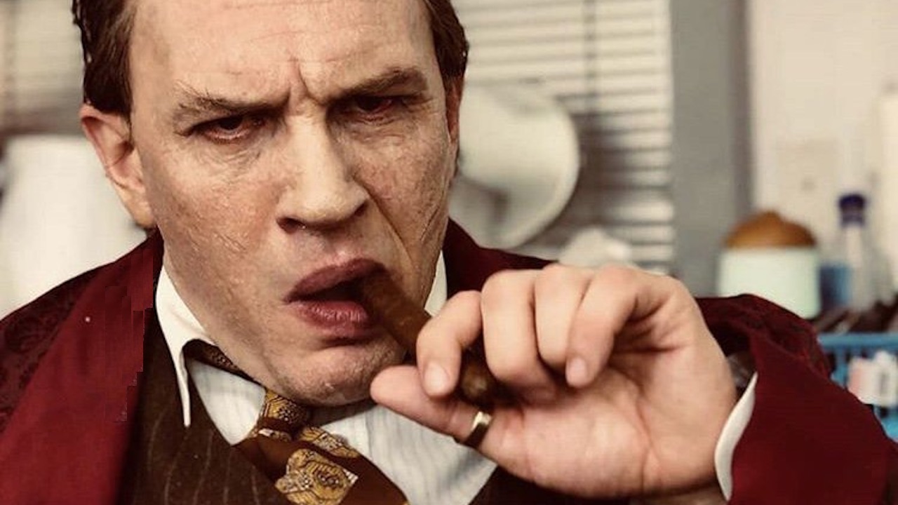 Capone: Tom Hardy irriconoscibile nel primo trailer del film sul famigerato gangster americano
