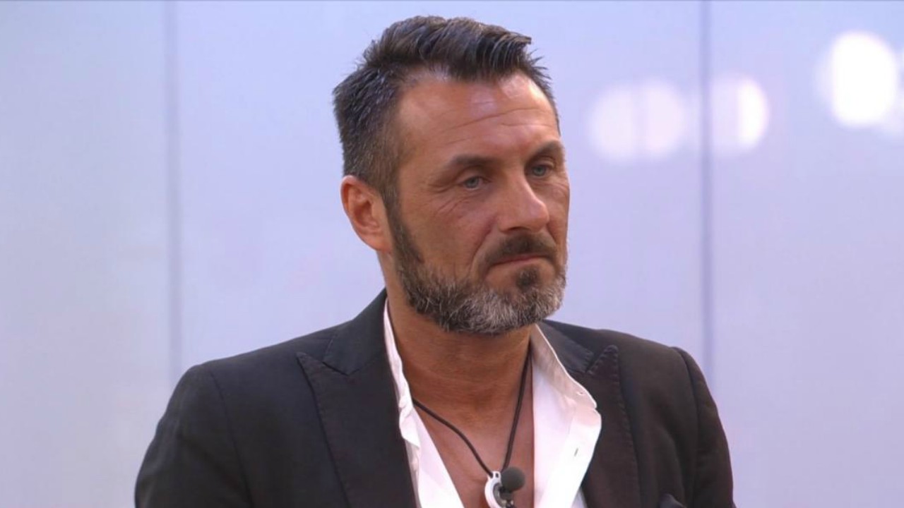 Grande Fratello Vip, Sossio Aruta: "Zequila è presuntuoso ed egocentrico, Teresanna? Aggressiva e volgare"