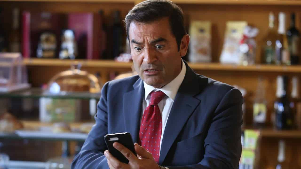 Appena un minuto: Max Giusti indietro di 60 secondi per Francesco Mandelli