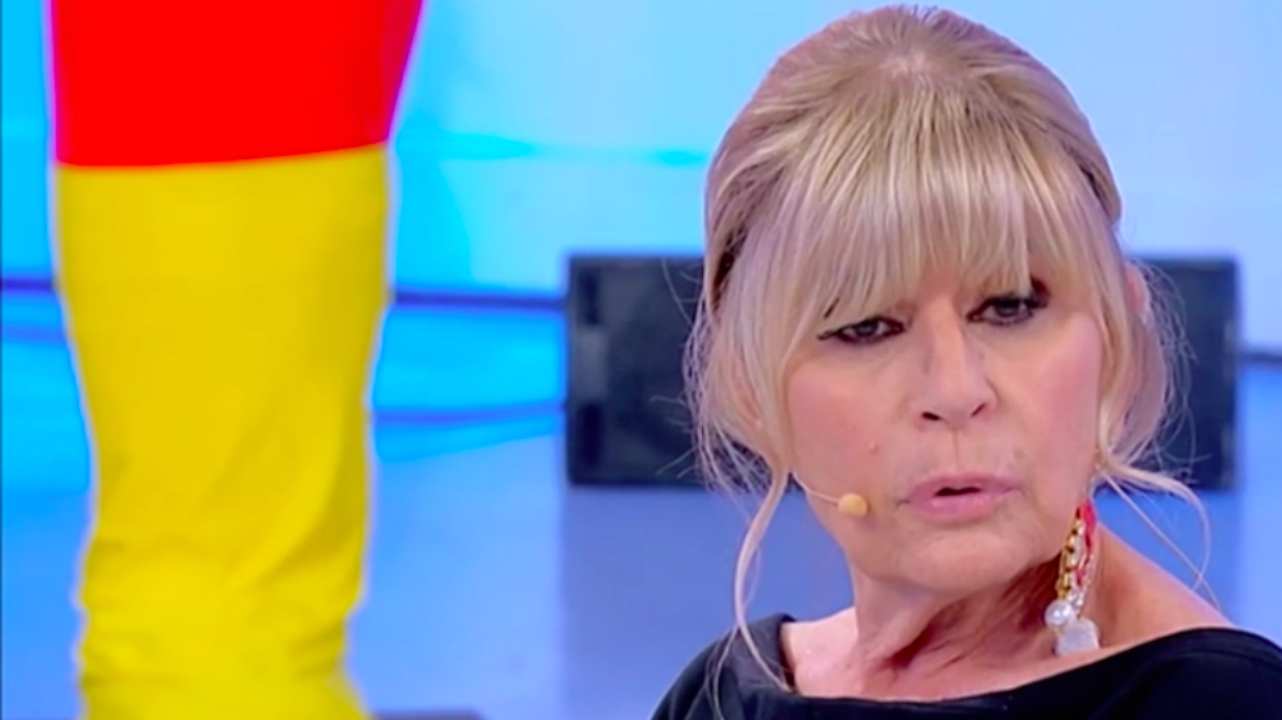 Uomini e Donne, in onda oggi su Canale 5: scontro tra Gemma Galgani e Barbara De Santi, torna Pamela Barretta