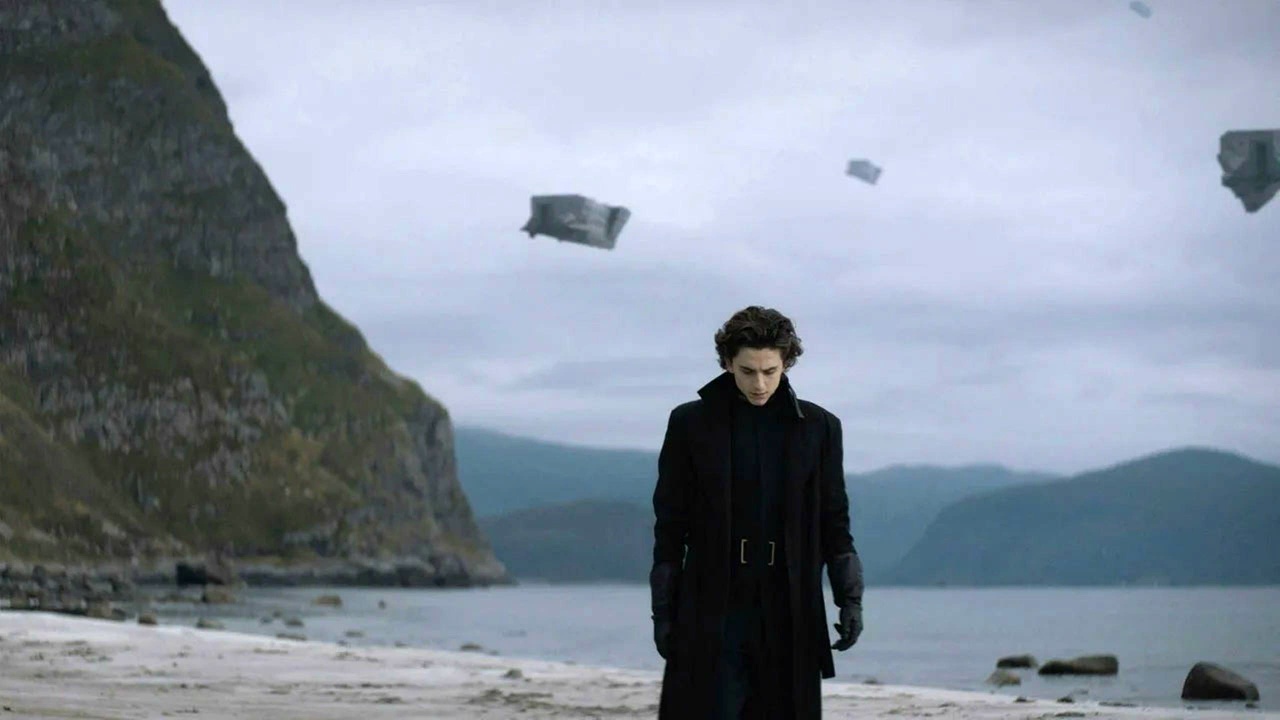 Dune: Josh Brolin e Timothée Chalamet in una nuova foto del film