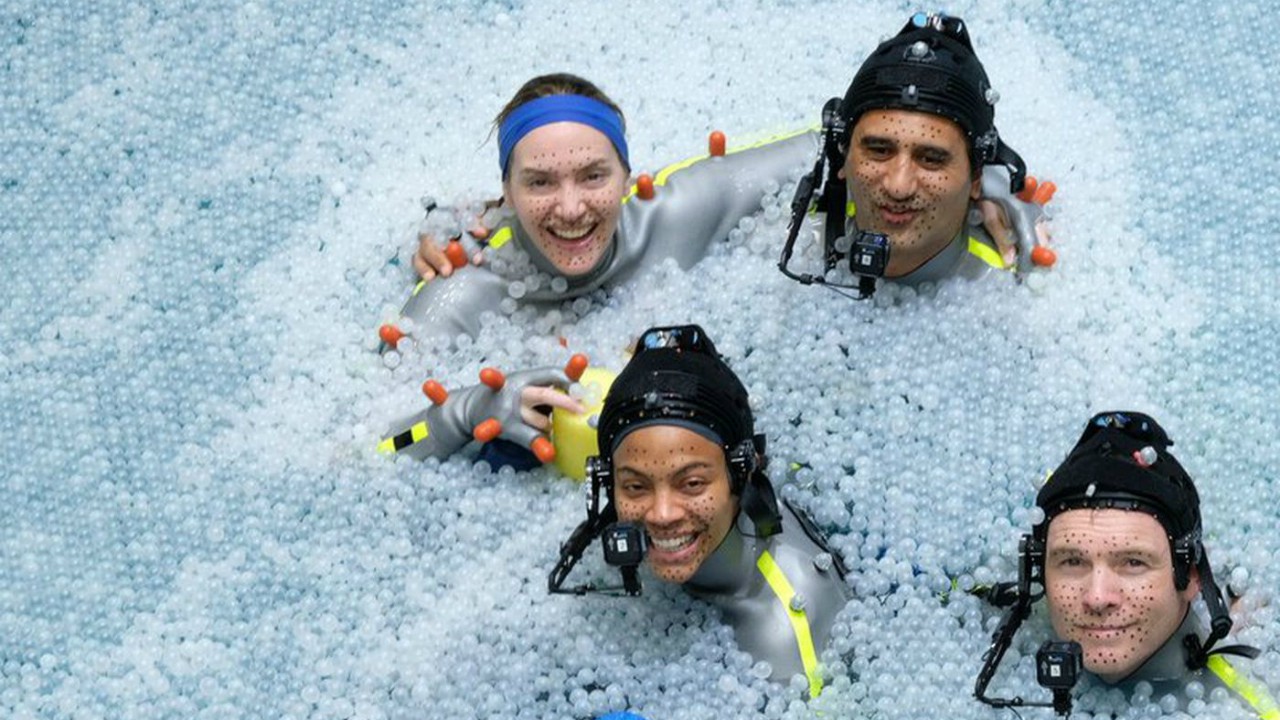 Avatar 2: una nuova foto dal set con gli attori "a mollo"