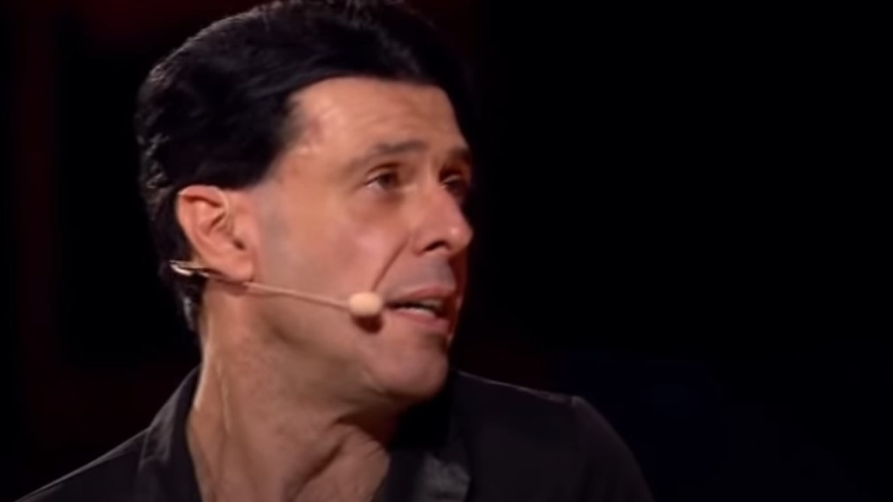 Addio a Ezio Bosso: il musicista e compositore aveva 48 anni