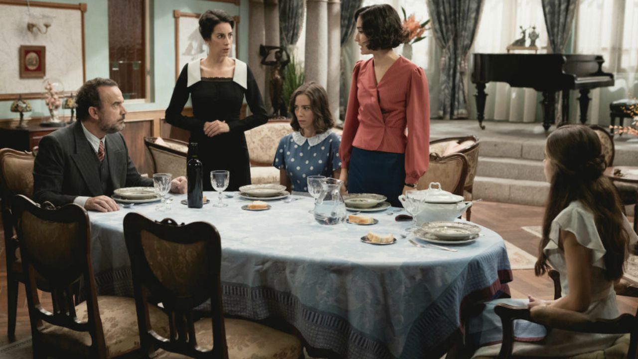 Il Segreto Anticipazioni 21 maggio 2020: Don Ignacio furioso con le sue figlie. Marta, Rosa e Carolina non...
