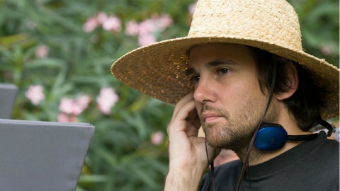 Per il regista di It Follows il film di supereroi Heroes & Villains