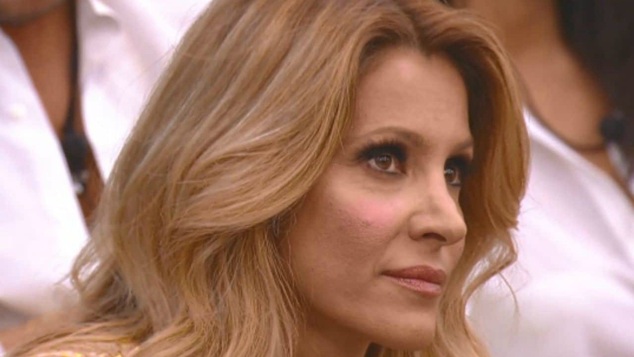 Grande Fratello Vip, Adriana Volpe: "Ho dovuto fare i conti con le ingiustizie"