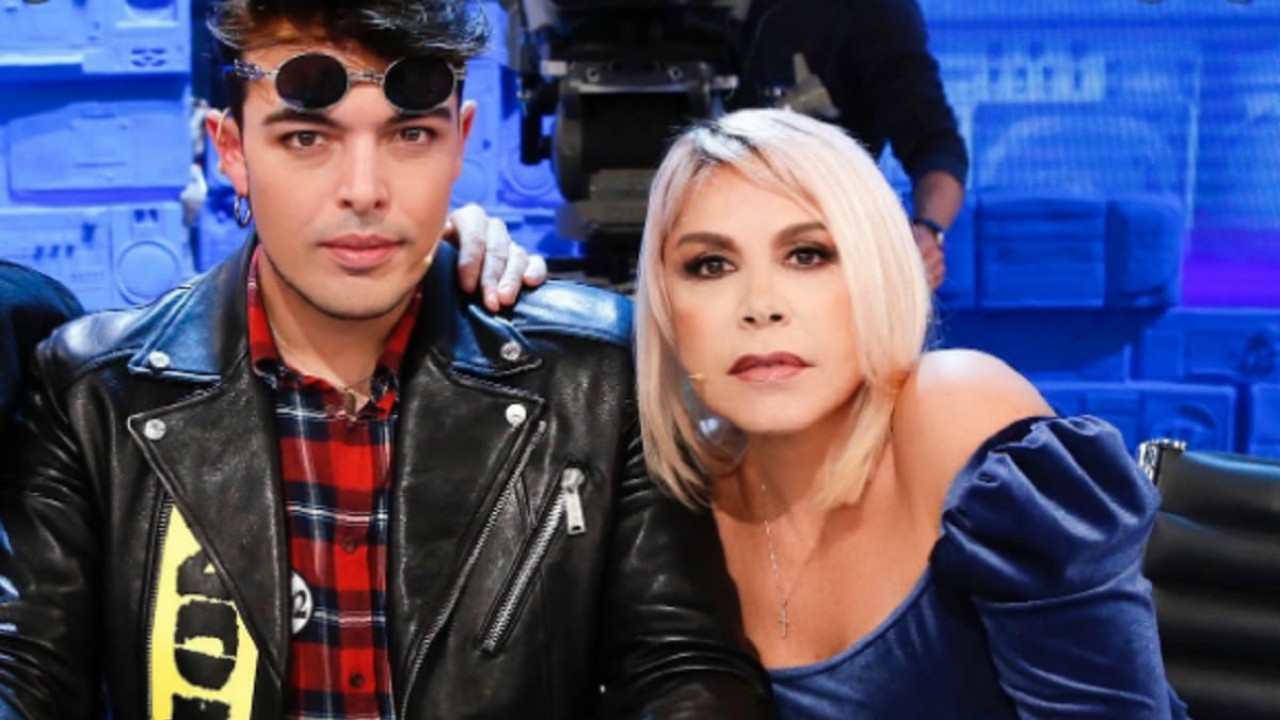 Amici Speciali, Anna Pettinelli svela un retroscena su Stash: "Lui ha fatto da parafulmine tra me e Rudy Zerbi"