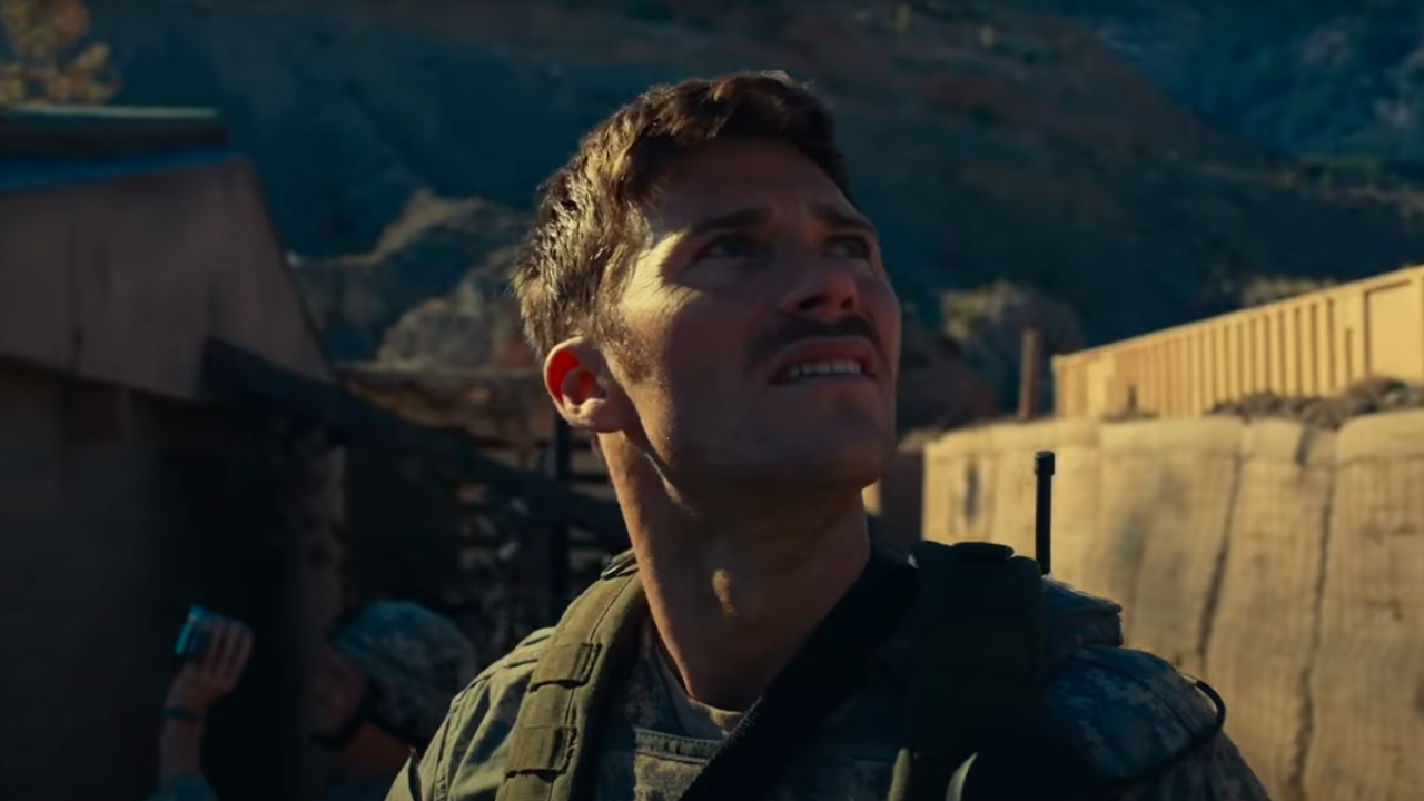 The Outpost: Scott Eastwood e Orlando Bloom eroi di guerra nello spettacolare trailer del film