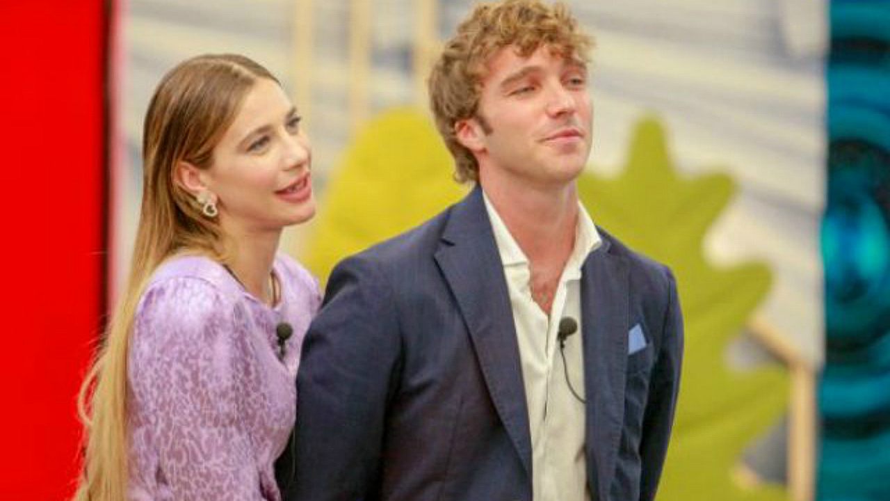 Grande Fratello Vip: Paolo Ciavarro e Clizia Incorvaia finalmente insieme