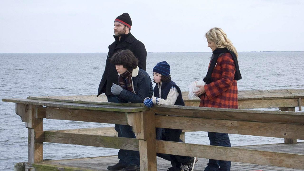 Every Day: la vera storia e i personaggi reali alla base del film con Liev Schreiber, Helen Hunt e Ezra Miller