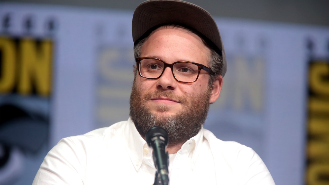 Seth Rogen furibondo manda a quel paese uno per uno i razzisti sui social