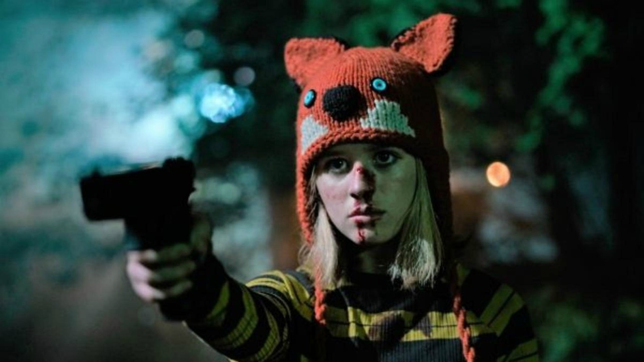 Becky: il bizzarro trailer red band dell'horror home invasion con protagonista una ragazzina