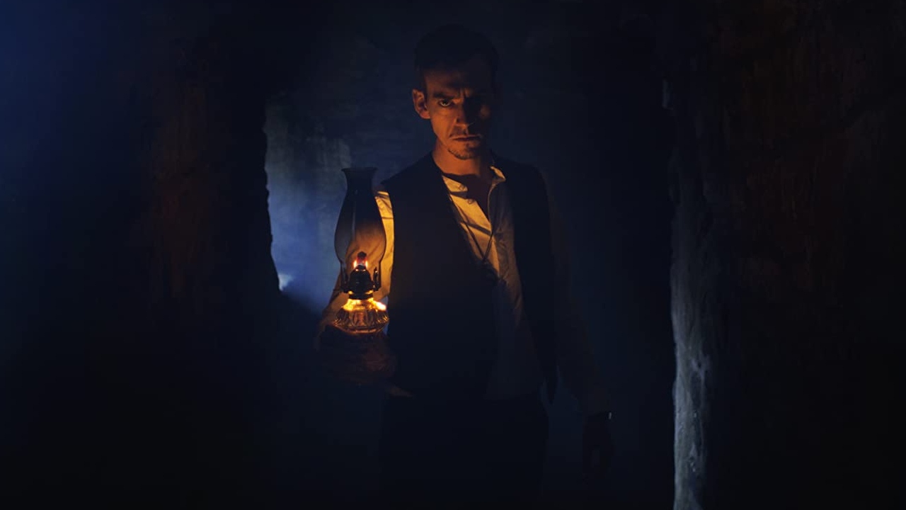 Playhouse: oscure presenze nel trailer dell'horror ambientato in un castello scozzese