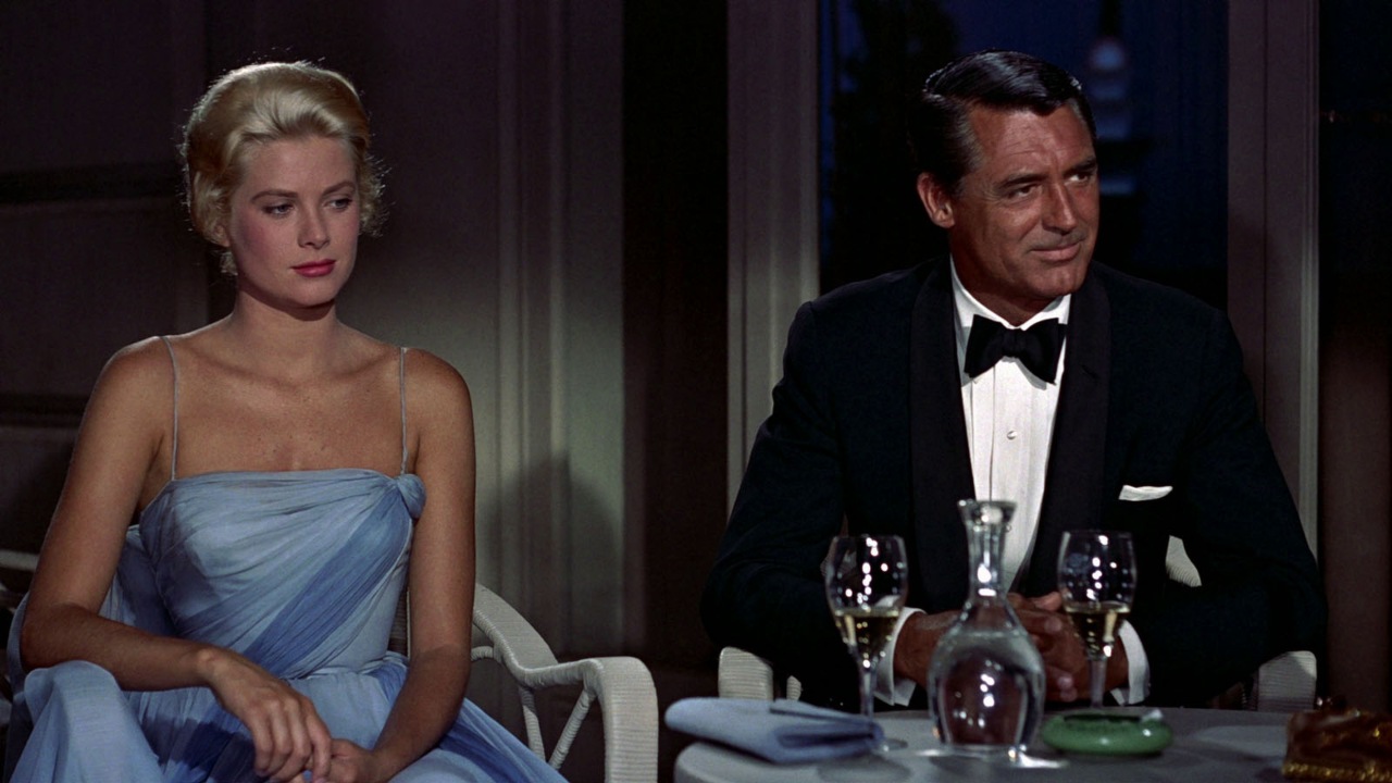 Caccia al ladro: l'eleganza senza tempo di Cary Grant, Grace Kelly e Alfred Hitchcock